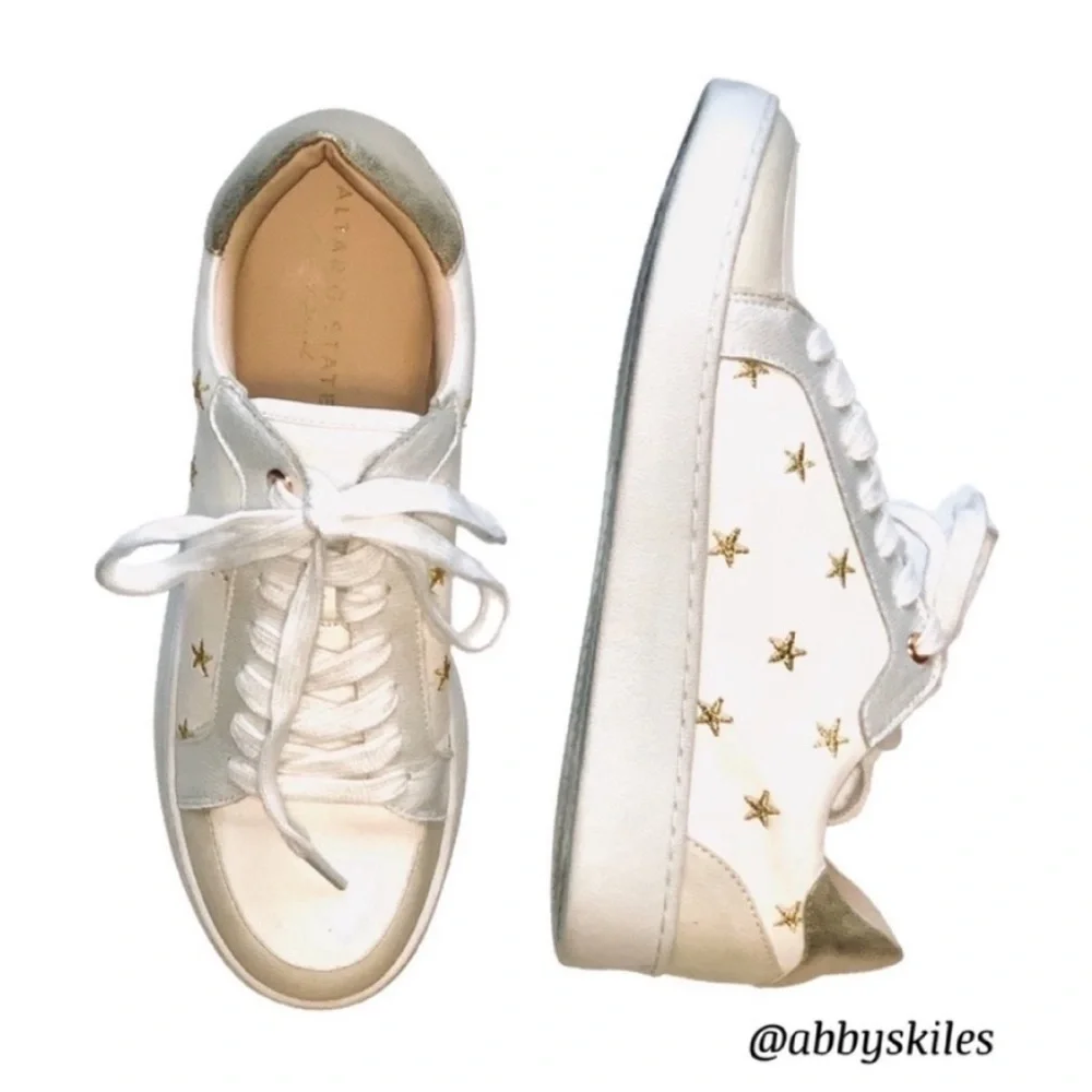 Altar’d State Sneakers White Vegan Leather Embroidered Metallic Gold Stars 7.5